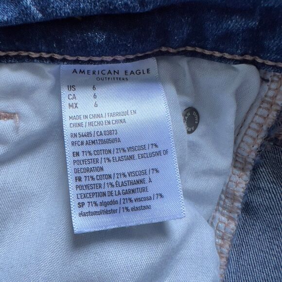 American Eagle Shorts Size 6 High V-Rise Shortie Distressed Cut-Off Lace Pockets - Picture 6 of 10